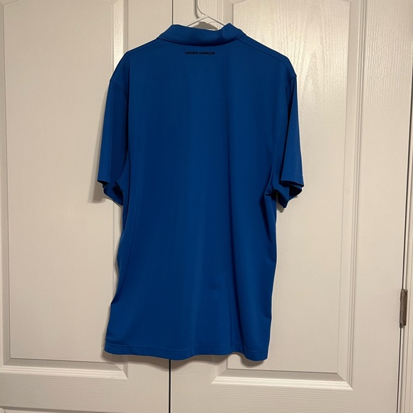 Men’s Under Armour Polo Size XL Blue - Picture 2 of 2